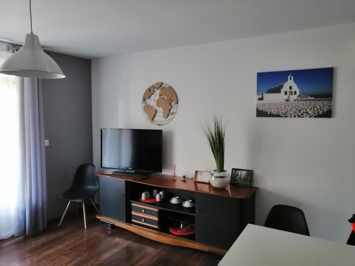 La Maison De 6Fran Appartement 1 Calme Et Spacieux Ambiance Familiale Valros Екстериор снимка
