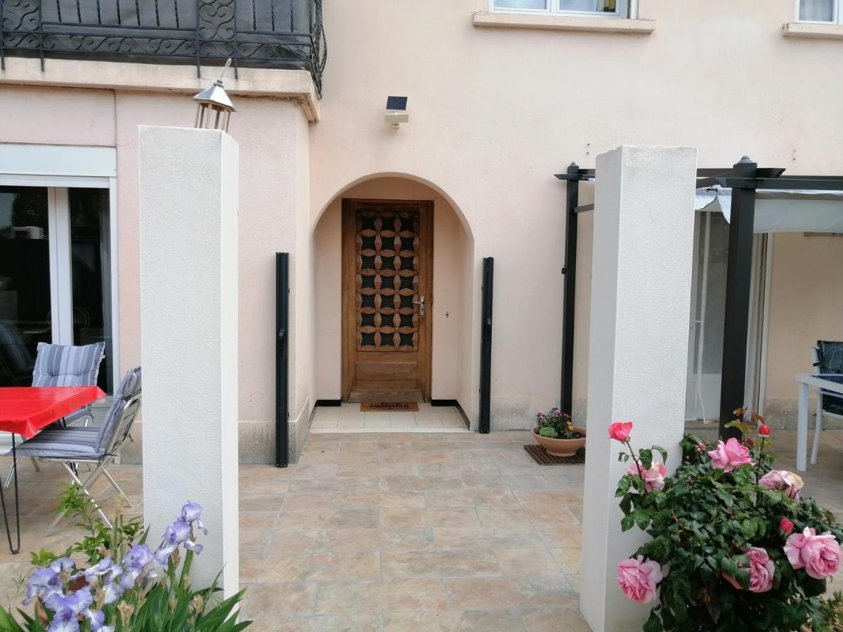 La Maison De 6Fran Appartement 1 Calme Et Spacieux Ambiance Familiale Valros Екстериор снимка