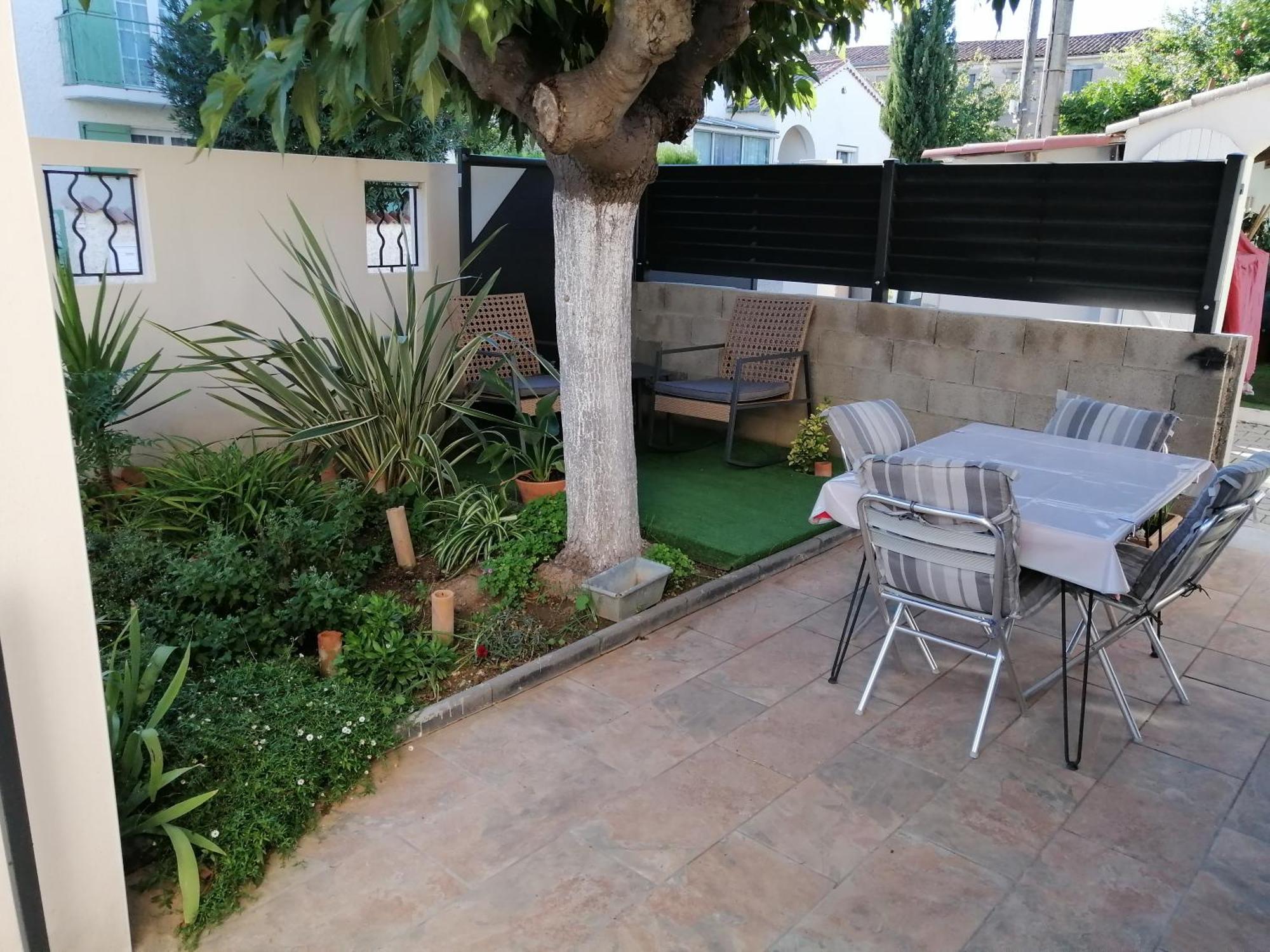 La Maison De 6Fran Appartement 1 Calme Et Spacieux Ambiance Familiale Valros Екстериор снимка